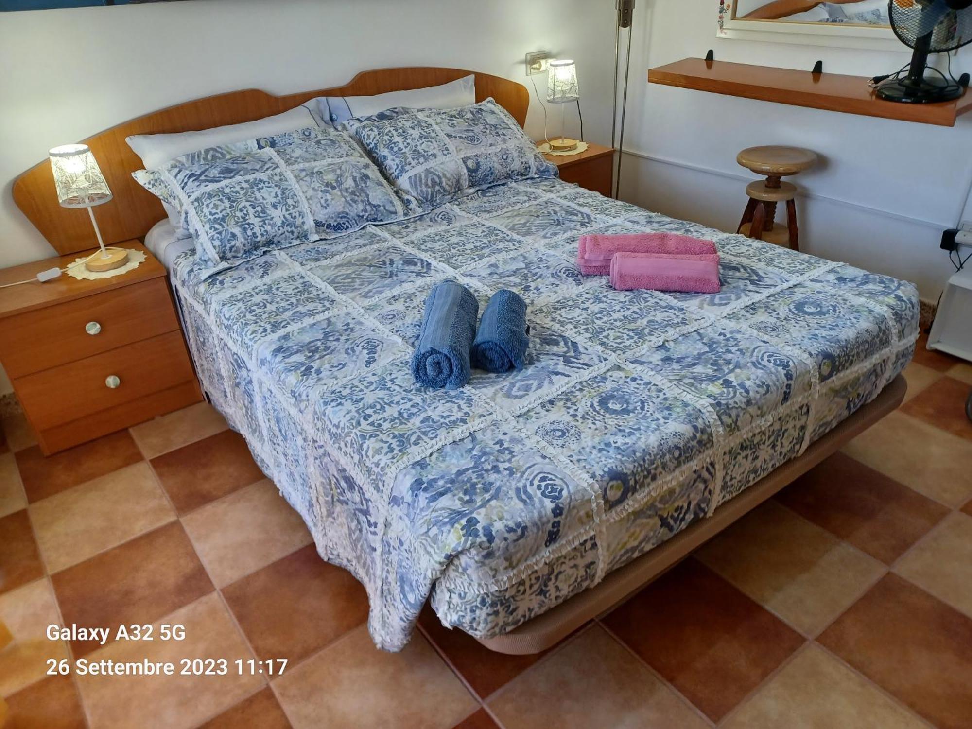Habitaciones Gioly プエルト・デル・ロサリオ エクステリア 写真
